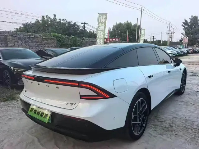 XPeng XPeng P7+ 2024 Limited Edition Max — Фото автомобиля 9