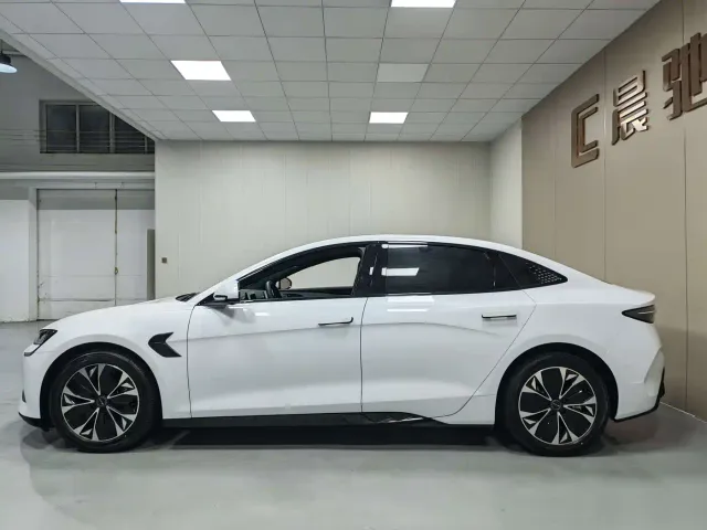 BYD Seal — Фото автомобиля 8