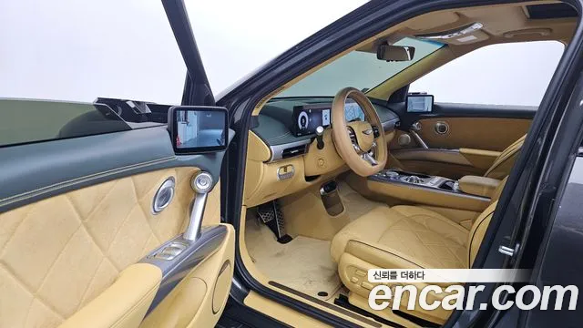 Genesis GV60 — Фото автомобиля 8
