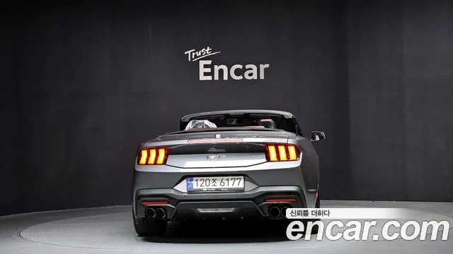 Ford Mustang Mustang 7 поколение 5.0 GT Premium Кабриолет — Фото автомобиля 4