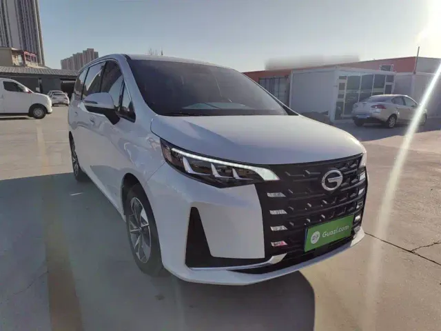 GAC Trumpchi M6 — Фото автомобиля 10