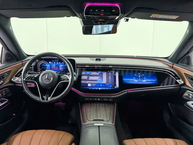 Mercedes-Benz E-Class — Фото автомобиля 11