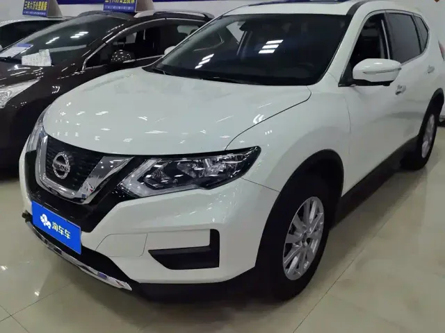 Фотография автомобиля — Nissan X-Trail