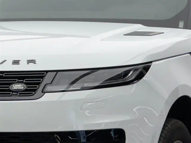 Land Rover Range Rover Sport — Фото автомобиля 3