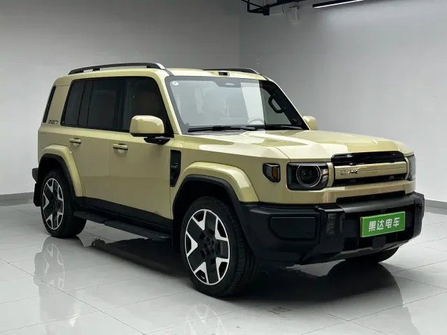 iCAR V27 — Фото автомобиля 3