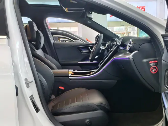 Mercedes-Benz C-Class — Фото автомобиля 7