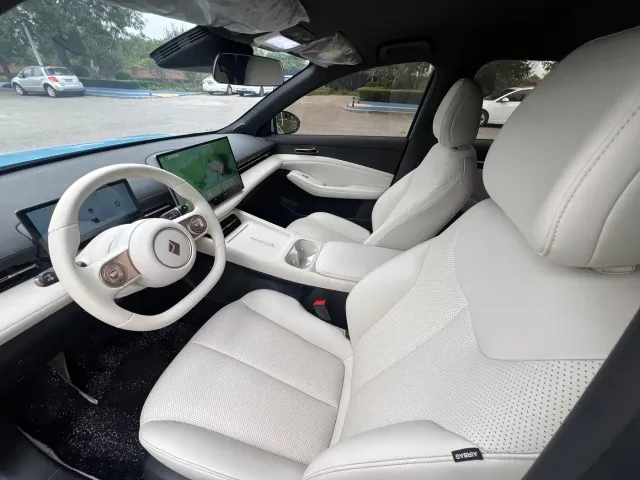Baojun Yunhai — Фото автомобиля 12