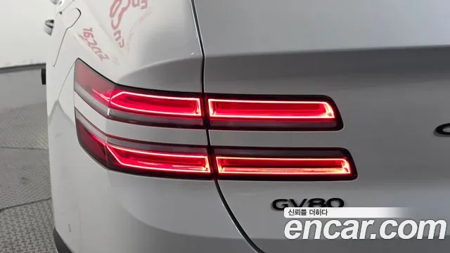 Genesis GV80 — Фото автомобиля 8