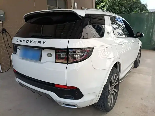 Land Rover Discovery Sport — Фото автомобиля 6