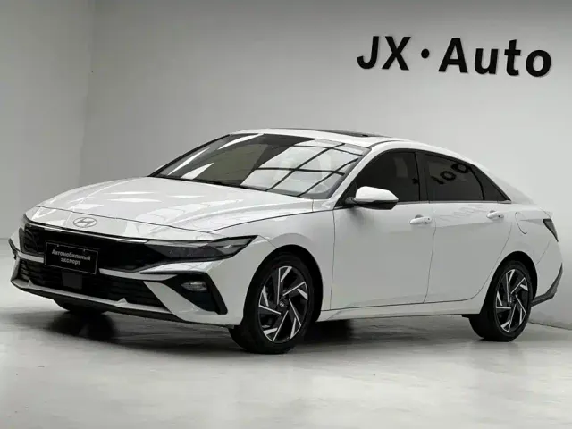 Фотография автомобиля — Hyundai Elantra