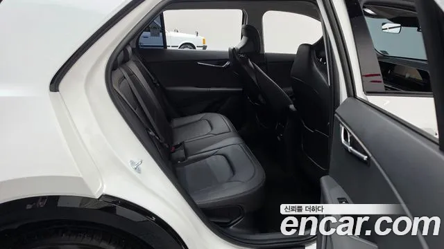 Kia Niro Prestige — Фото автомобиля 11