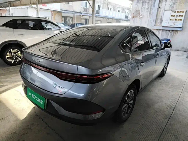BYD Qin PLUS — Фото автомобиля 6