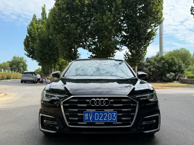Audi A6L — Фото автомобиля 2