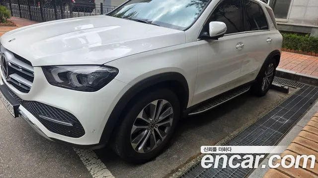 Mercedes-Benz GLE-Class — Фото автомобиля 6