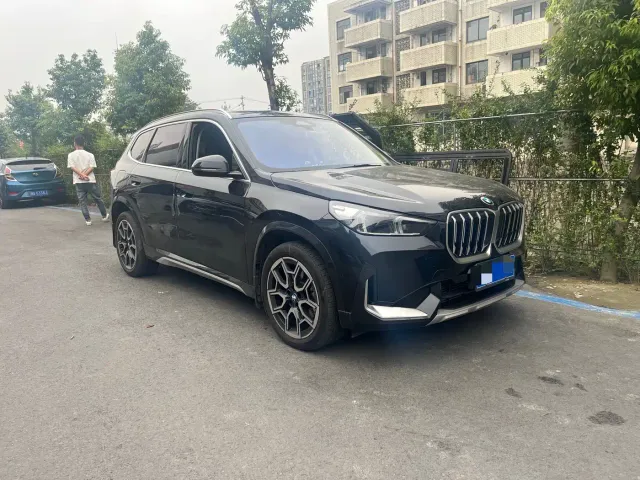 BMW X1 — Фото автомобиля 3