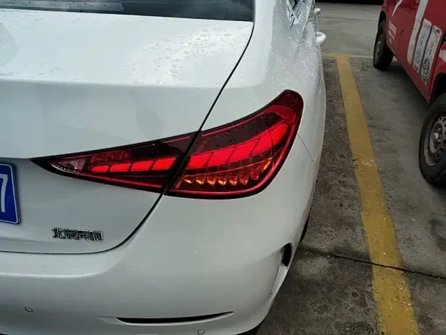 Mercedes-Benz C-Class — Фото автомобиля 7