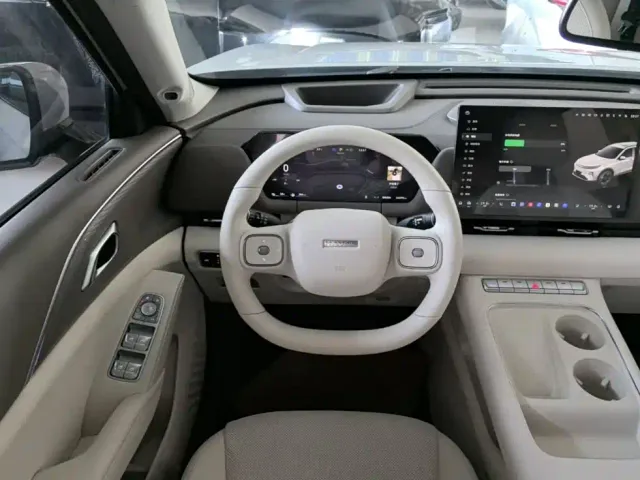Haval Xiaolong MAX — Фото автомобиля 10