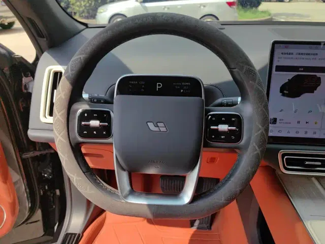 Li Auto L7 — Фото автомобиля 7