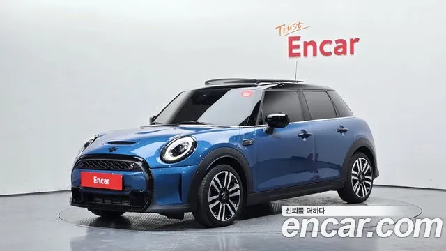 Фотография автомобиля — MINI Cooper