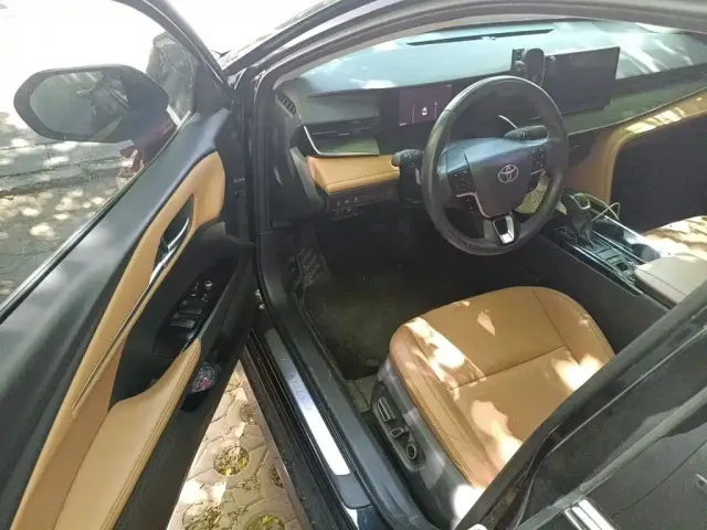 Toyota Camry — Фото автомобиля 13