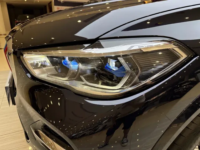 BMW X5 — Фото автомобиля 11