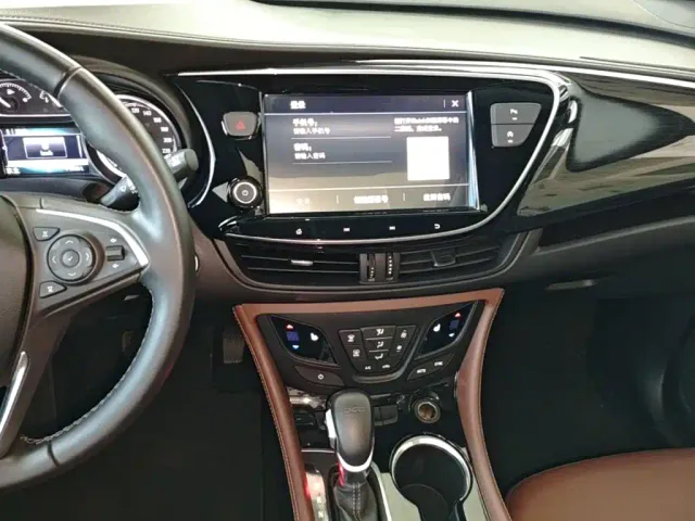 Buick Envision Plus — Фото автомобиля 12
