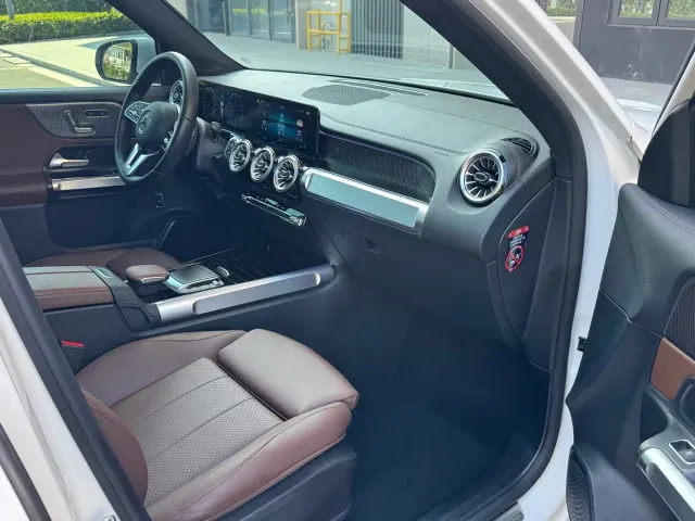 Mercedes-Benz GLB-Class — Фото автомобиля 4
