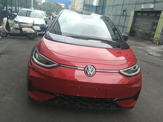 Volkswagen ID.3 — Фото автомобиля 2