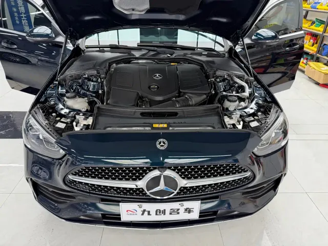 Mercedes-Benz C-Class — Фото автомобиля 2