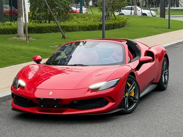Фотография автомобиля — Ferrari 296