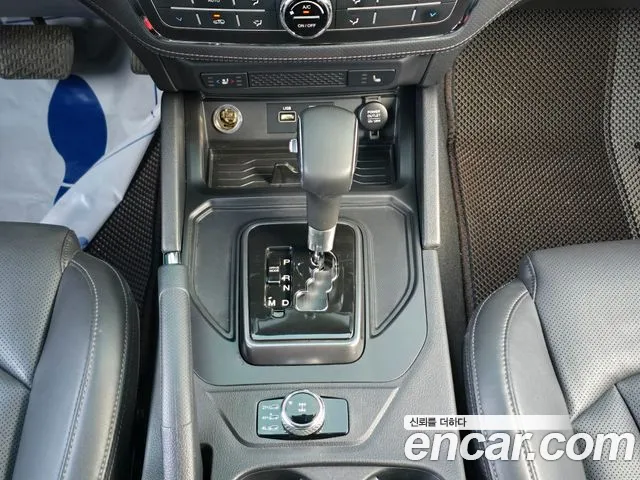 KG_Mobility_Ssangyong Rexton Новый Rexton Sport Дизель 2.2 4WD — Фото автомобиля 15