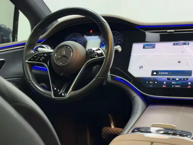 Mercedes-Benz EQS — Фото автомобиля 13