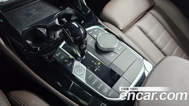 BMW X4 xDrive20i M Sport — Фото автомобиля 9