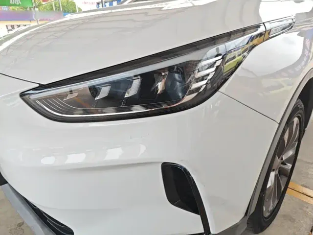 Geely Geometry C — Фото автомобиля 23