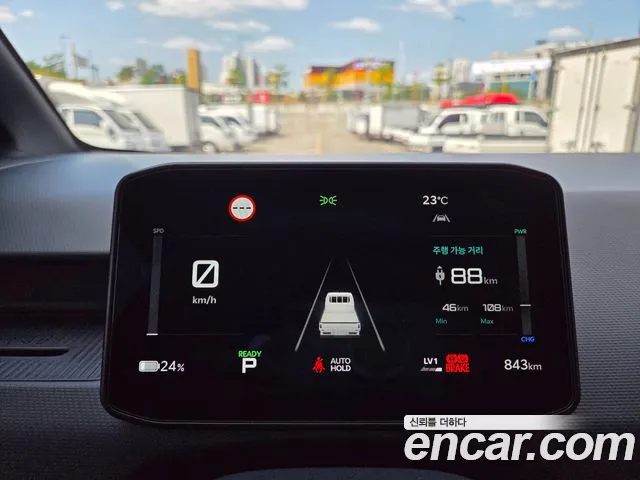 Kia PV5 — Фото автомобиля 8