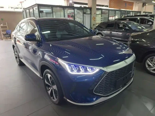 BYD Song PLUS — Фото автомобиля 3