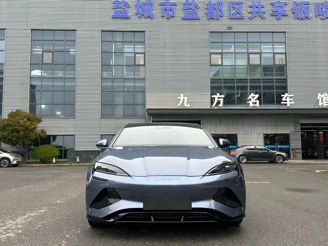 BYD Seal — Фото автомобиля 3