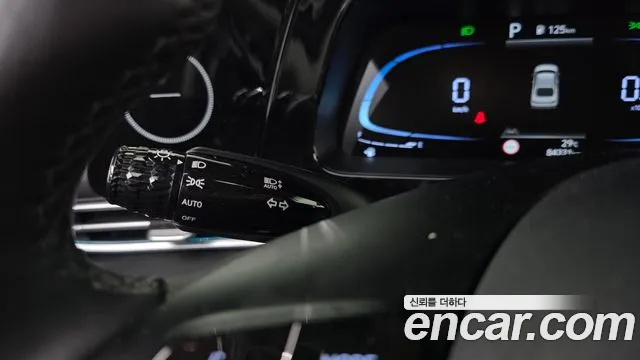Hyundai Avante CN7 — Фото автомобиля 14