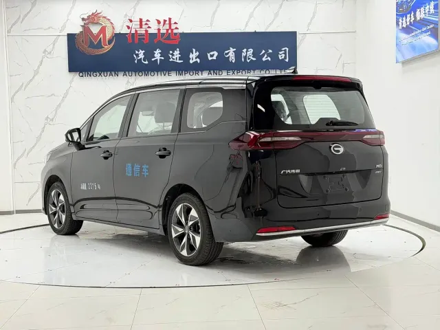 GAC Trumpchi M6 — Фото автомобиля 4