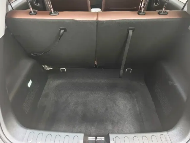 Wuling Bingo — Фото автомобиля 10
