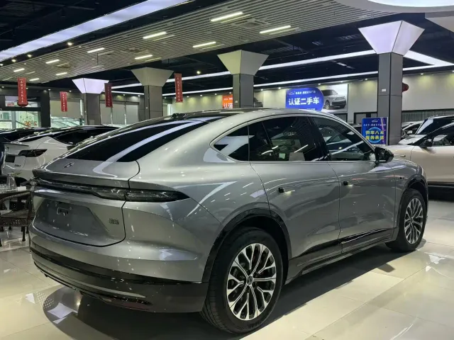 Nio EC6 — Фото автомобиля 8