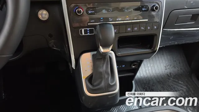 Hyundai Staria — Фото автомобиля 9