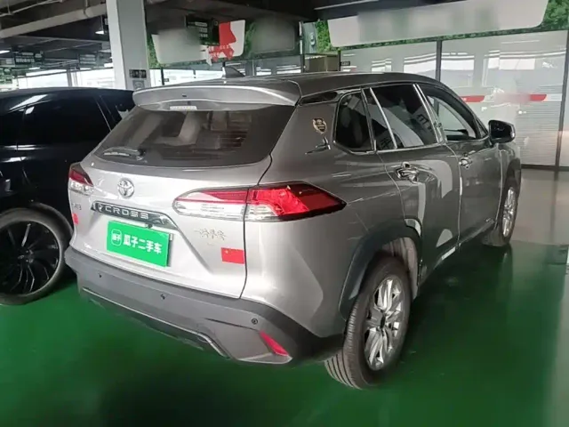 Toyota Corolla Cross — Фото автомобиля 6