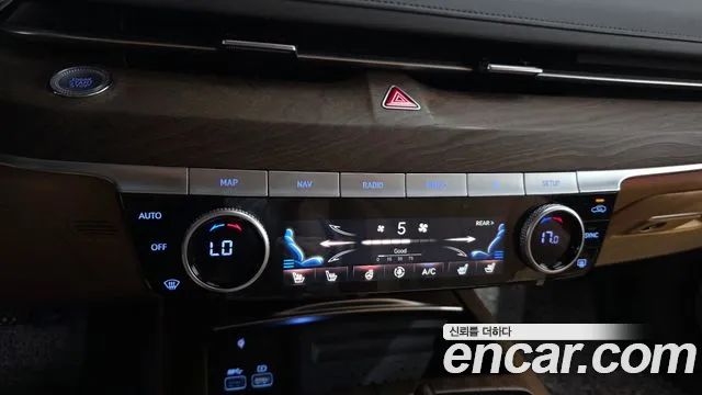 Genesis G80 RG3 — Фото автомобиля 17