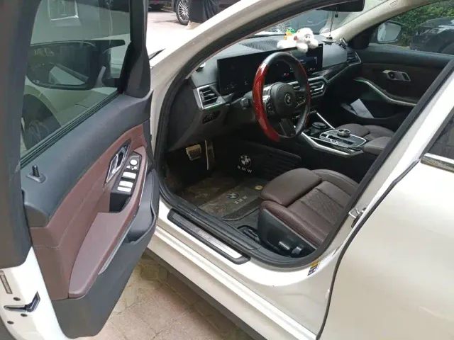 BMW i3 — Фото автомобиля 13