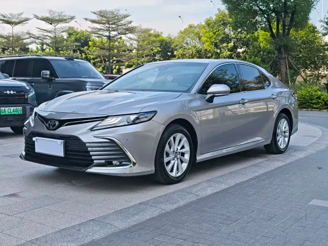 Фотография автомобиля — Toyota Camry