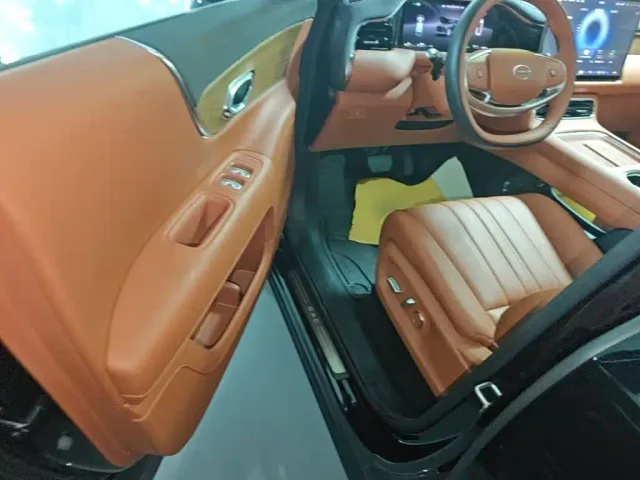 GAC Trumpchi Xiangwang S9 — Фото автомобиля 15