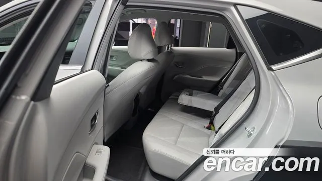 Hyundai Kona Kona (SX2) Бензин 2.0 2WD — Фото автомобиля 12