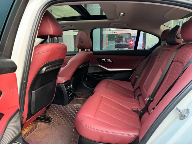 BMW 3 Series — Фото автомобиля 7