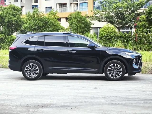 Buick Envision Plus — Фото автомобиля 6
